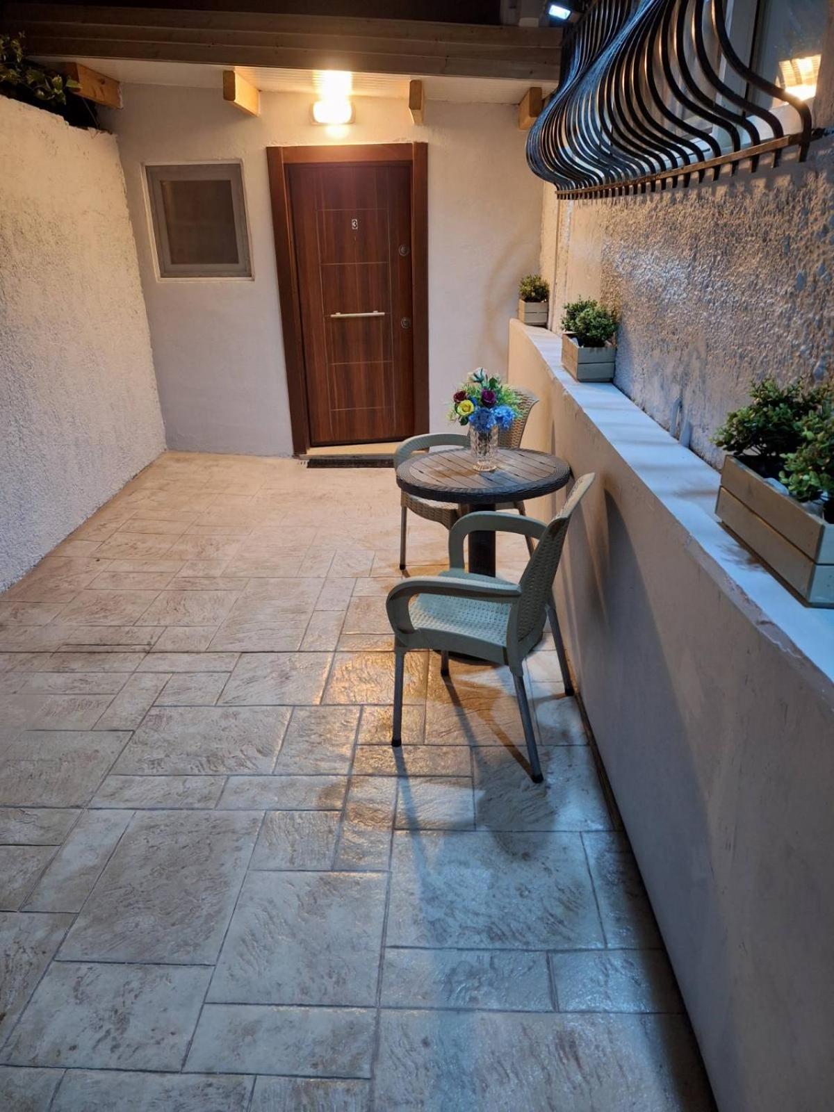 Apartmán Johnson House Rafína Pokoj fotografie